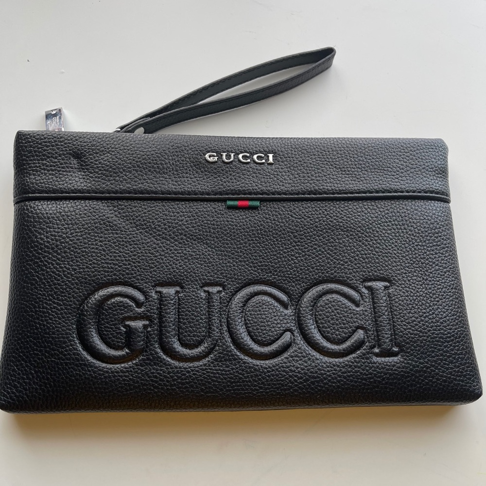 Wristlet